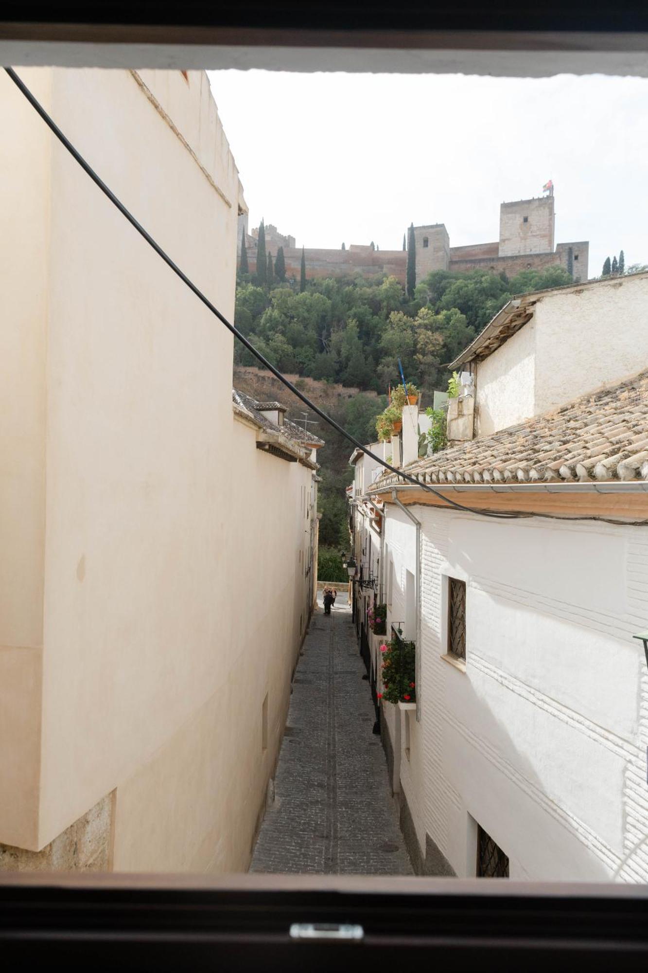 Apartamento Duplex Con Vista A La Alhambra Granada Exterior photo